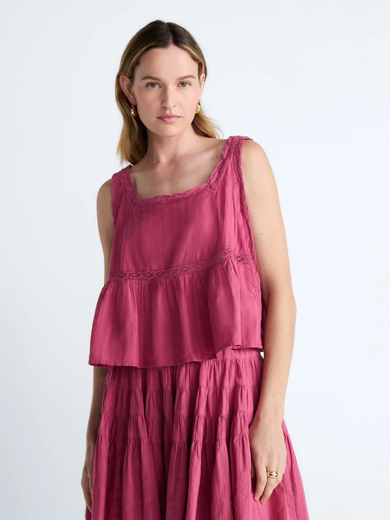 Scoop Women’s and Women’s Plus Cropped Lace Cotton Tank Top, Sizes XS-4X